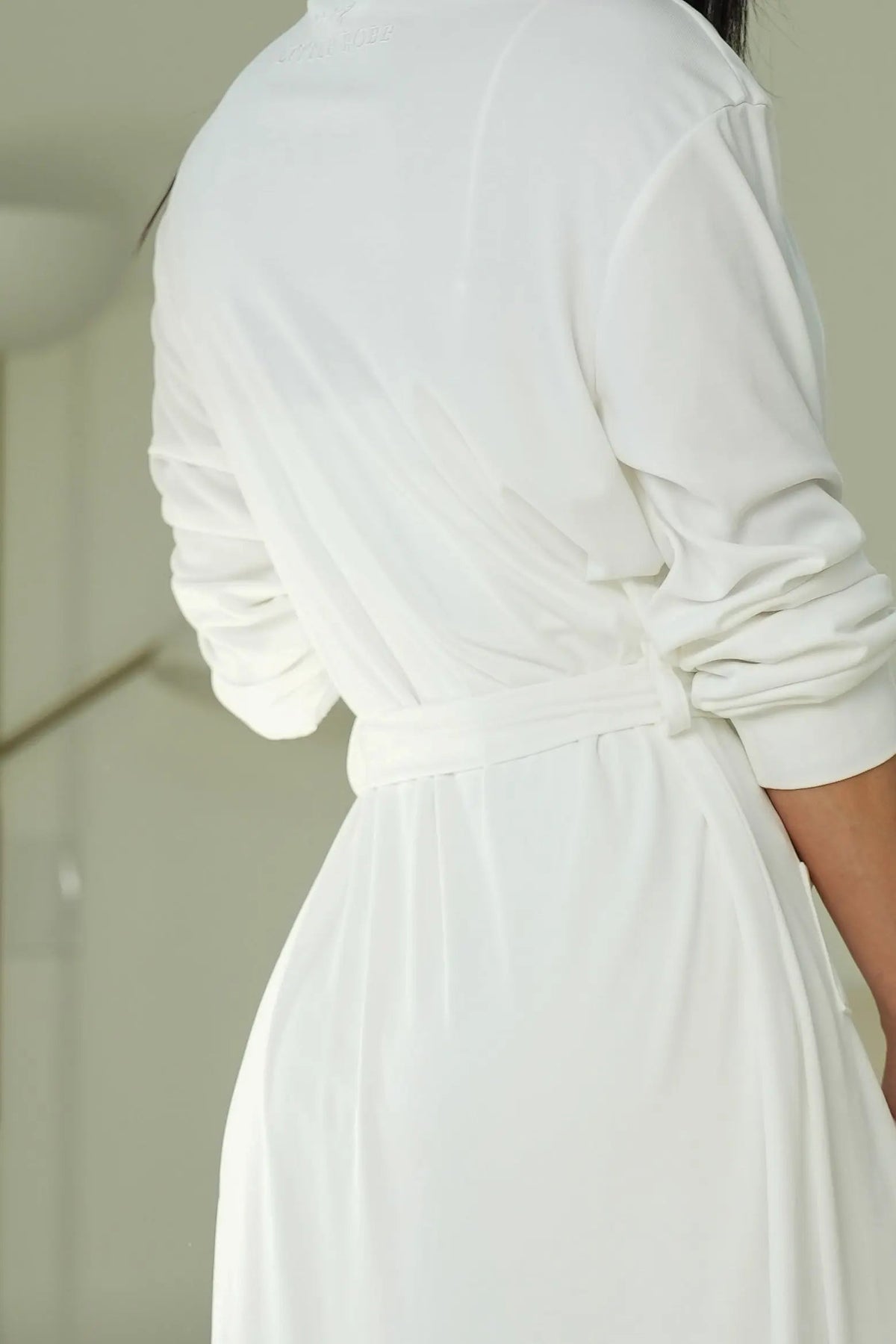 Sexy Basics Classic Long Robe Sexy Little Robe